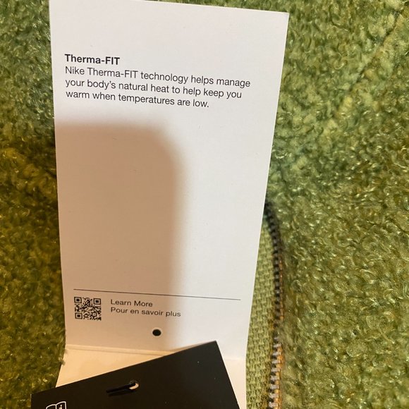 *NWT* NIKE WOMEN'S THERMA-FIT 1/2-ZIP TOP - Picture 7 of 8